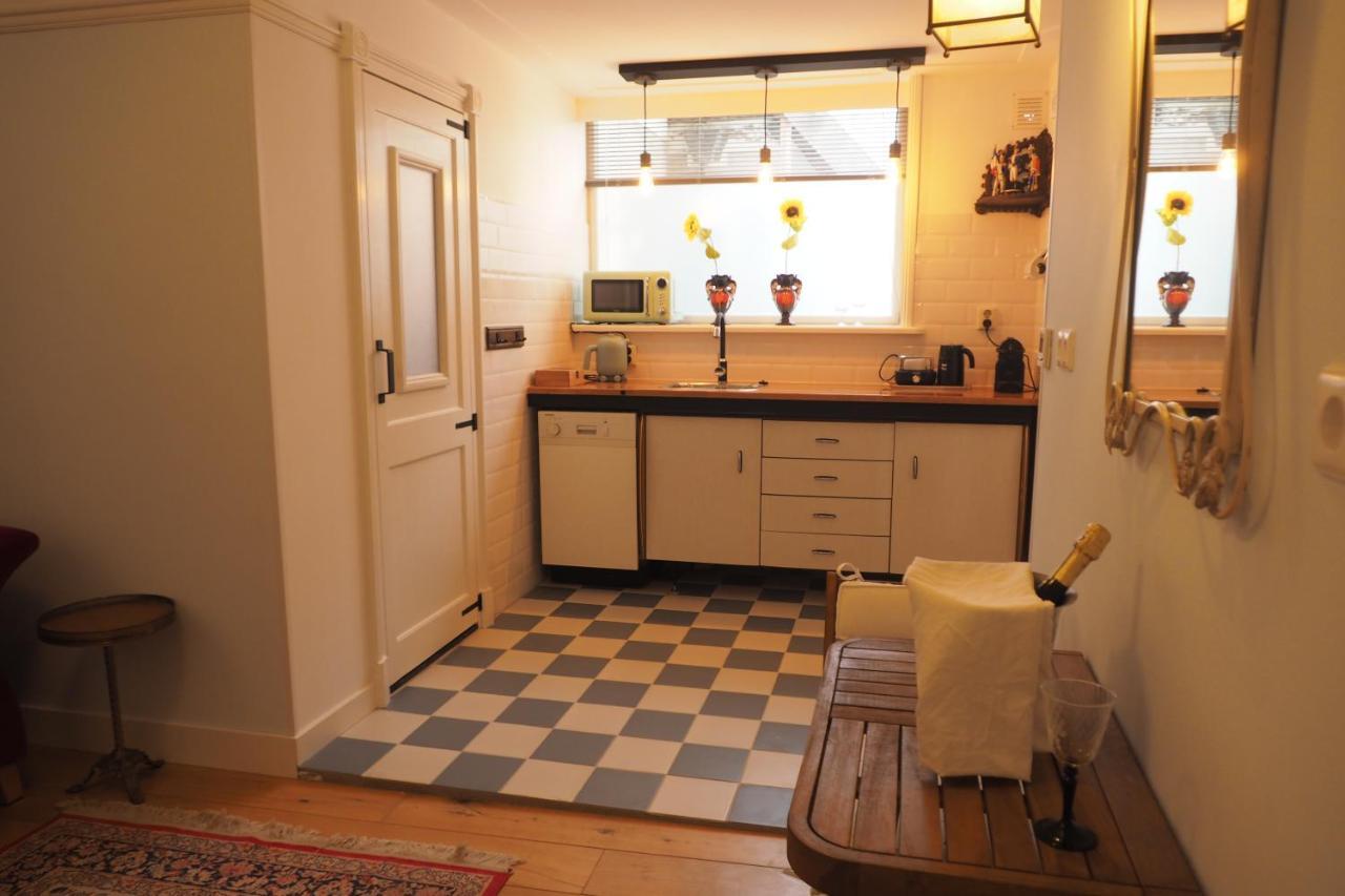 B&B Bureau Warmoesstraat Den Burg Zewnętrze zdjęcie
